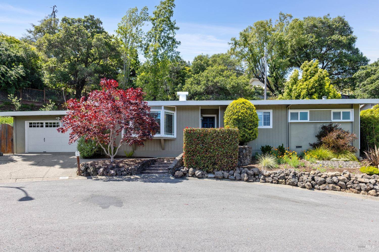 90 Corte Placida, Greenbrae, CA 94904