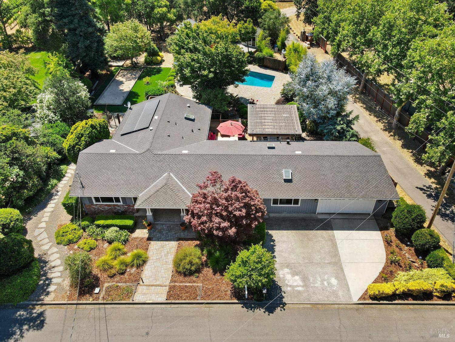 1057 La Grande AVE, Napa, CA 94558