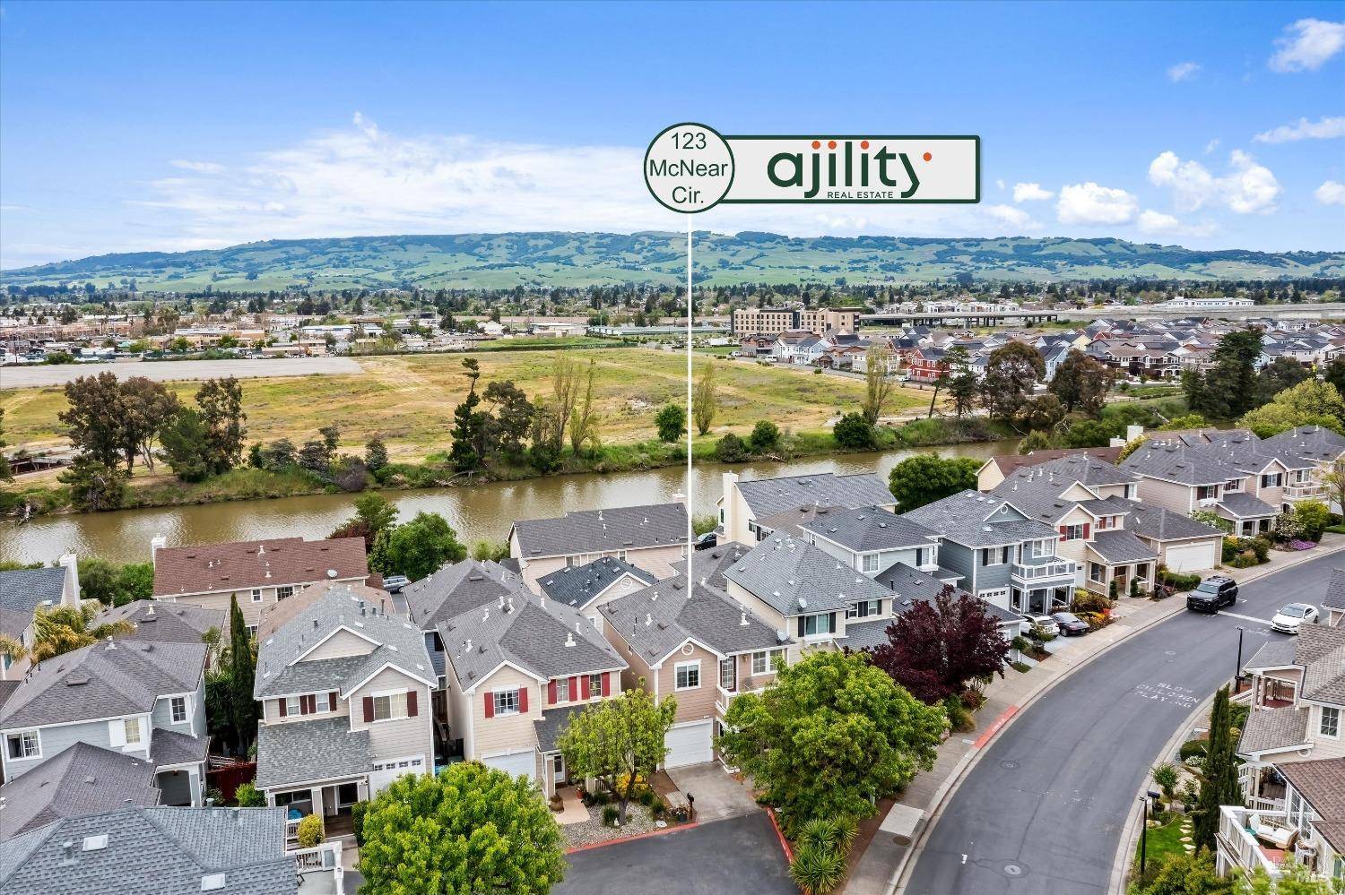 Petaluma, CA 94952,123 Mcnear CIR