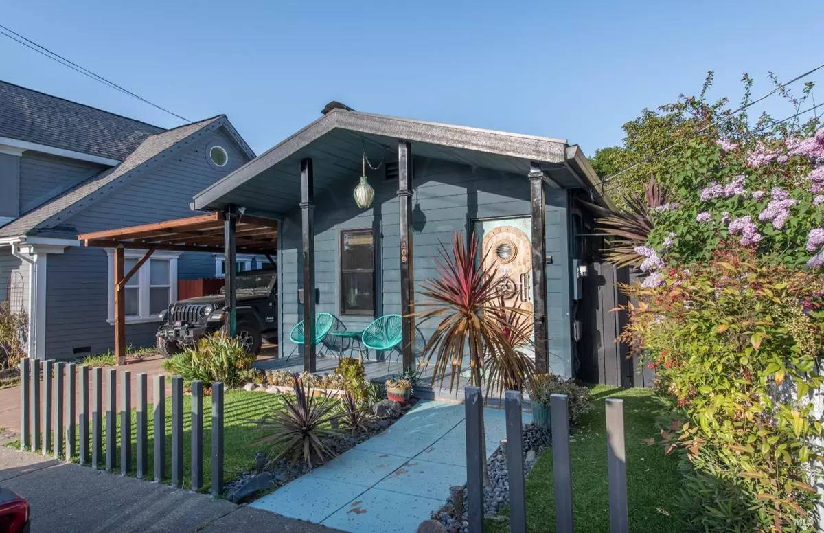 Sebastopol, CA 95472,409 Petaluma AVE