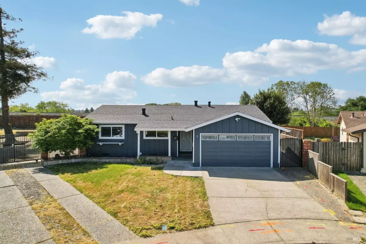 San Pablo, CA 94806,215 Lea CT