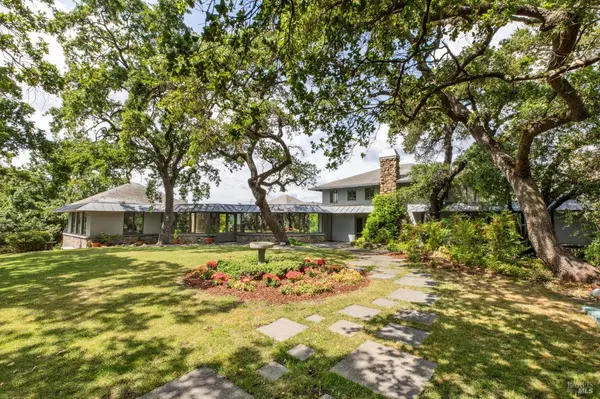 5768 Silverado TRL, Napa, CA 94558
