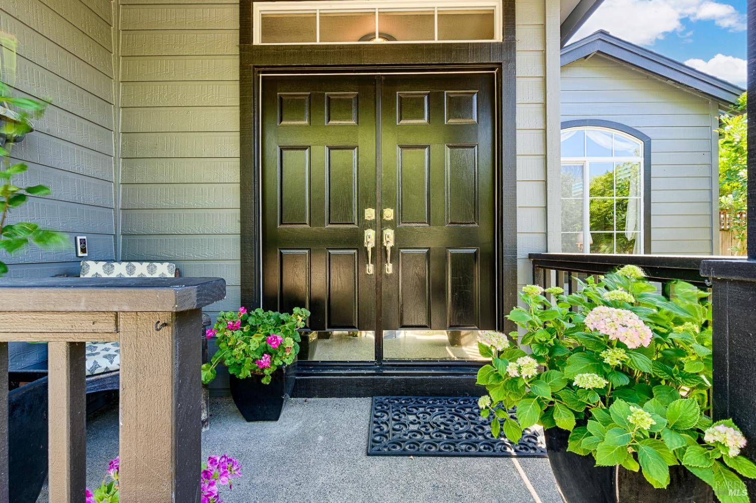 Santa Rosa, CA 95409,5420 Hazelwood CT