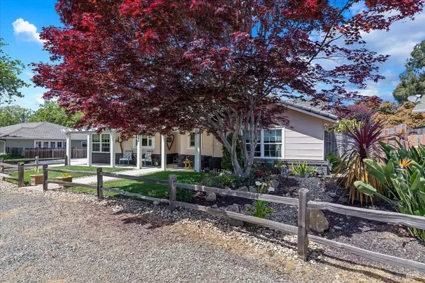Vallejo, CA 94590,244 Skibbereen LN