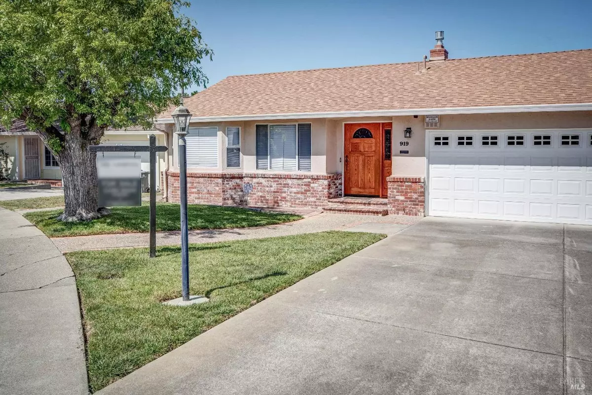 Vallejo, CA 94591,919 Brookwood AVE
