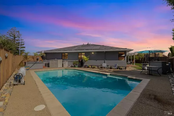 1852 Olympic DR, Martinez, CA 94553