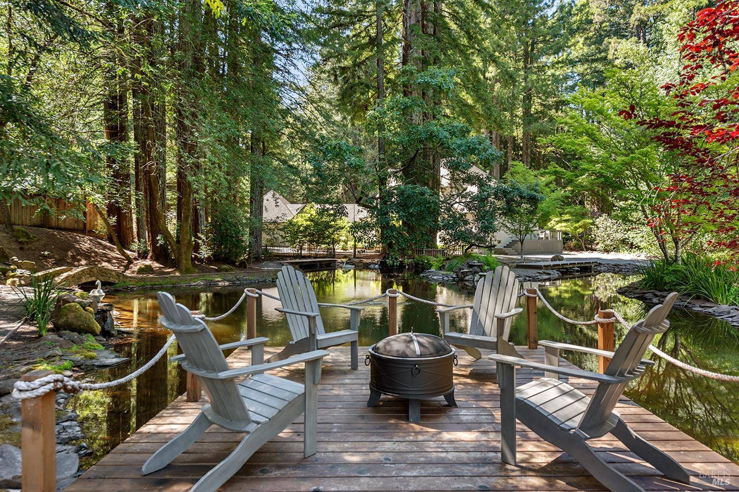 Sebastopol, CA 95472,711 Furlong RD