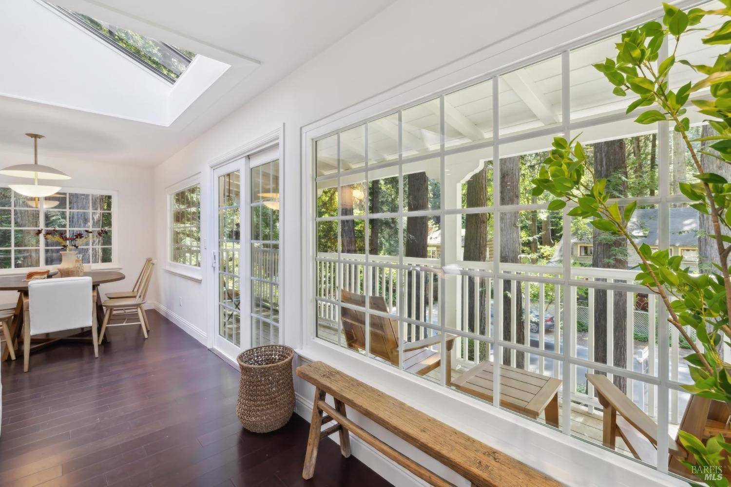 Mill Valley, CA 94941,124 W Blithedale AVE