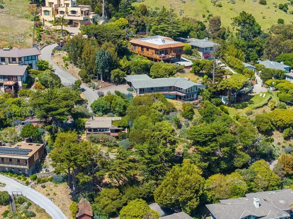 Tiburon, CA 94920,2307 Spanish Trail RD