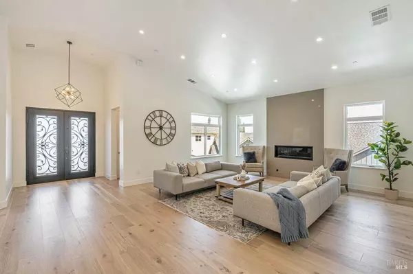2022 Stony Oak CT, Santa Rosa, CA 95403