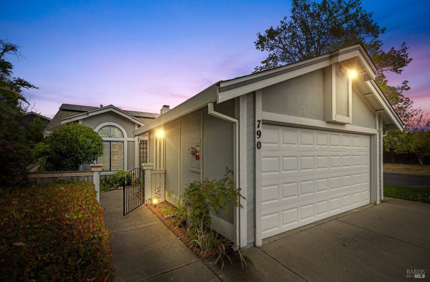 Vacaville, CA 95687,790 Morissette WAY
