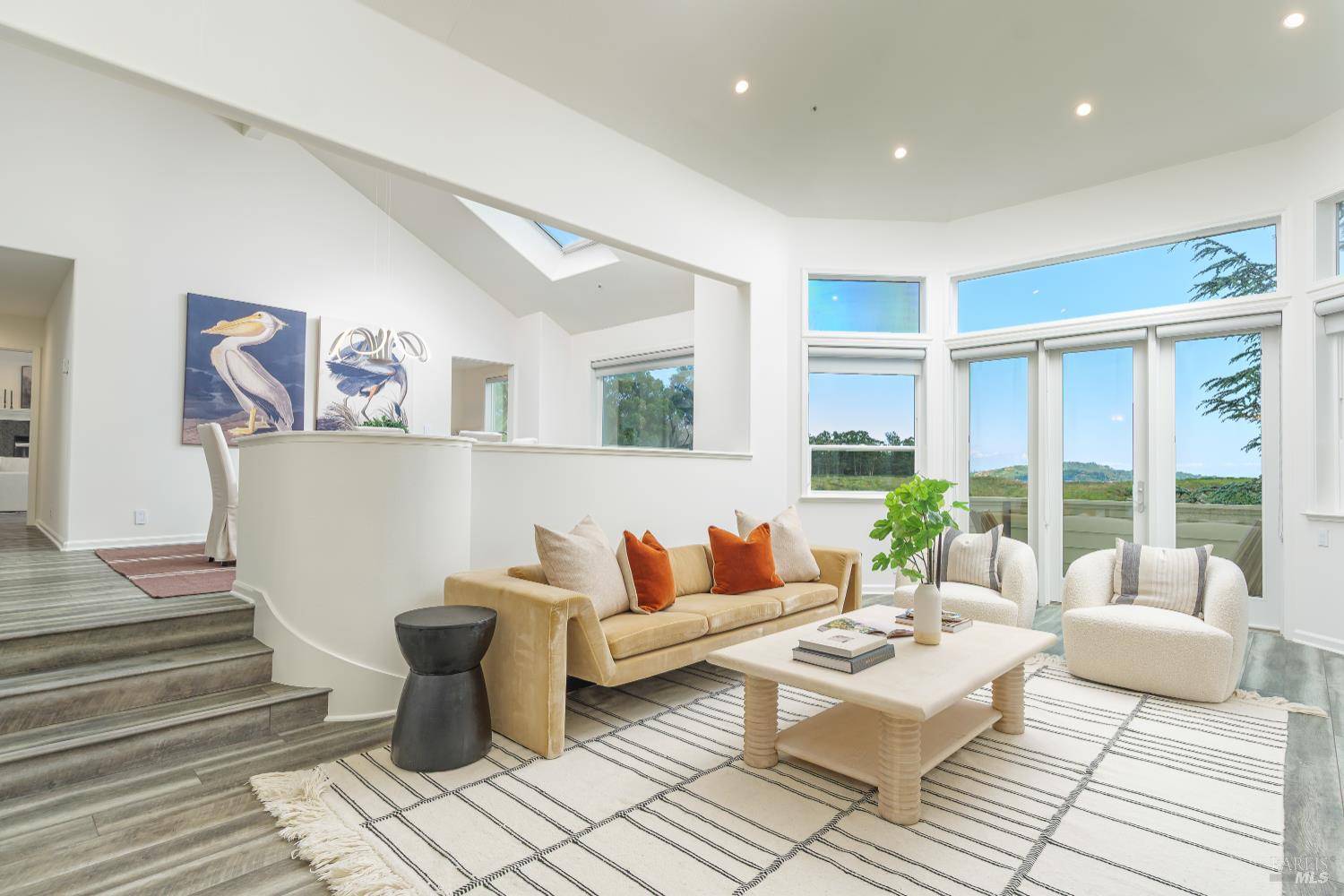 San Rafael, CA 94901,16 Marin Bay Park CT