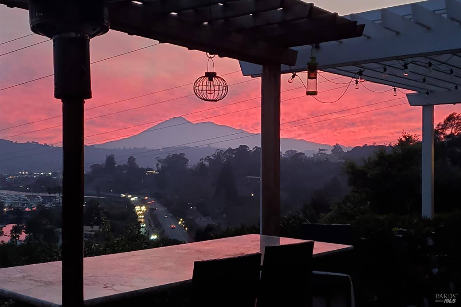 San Rafael, CA 94901,15 Junipero Serra AVE