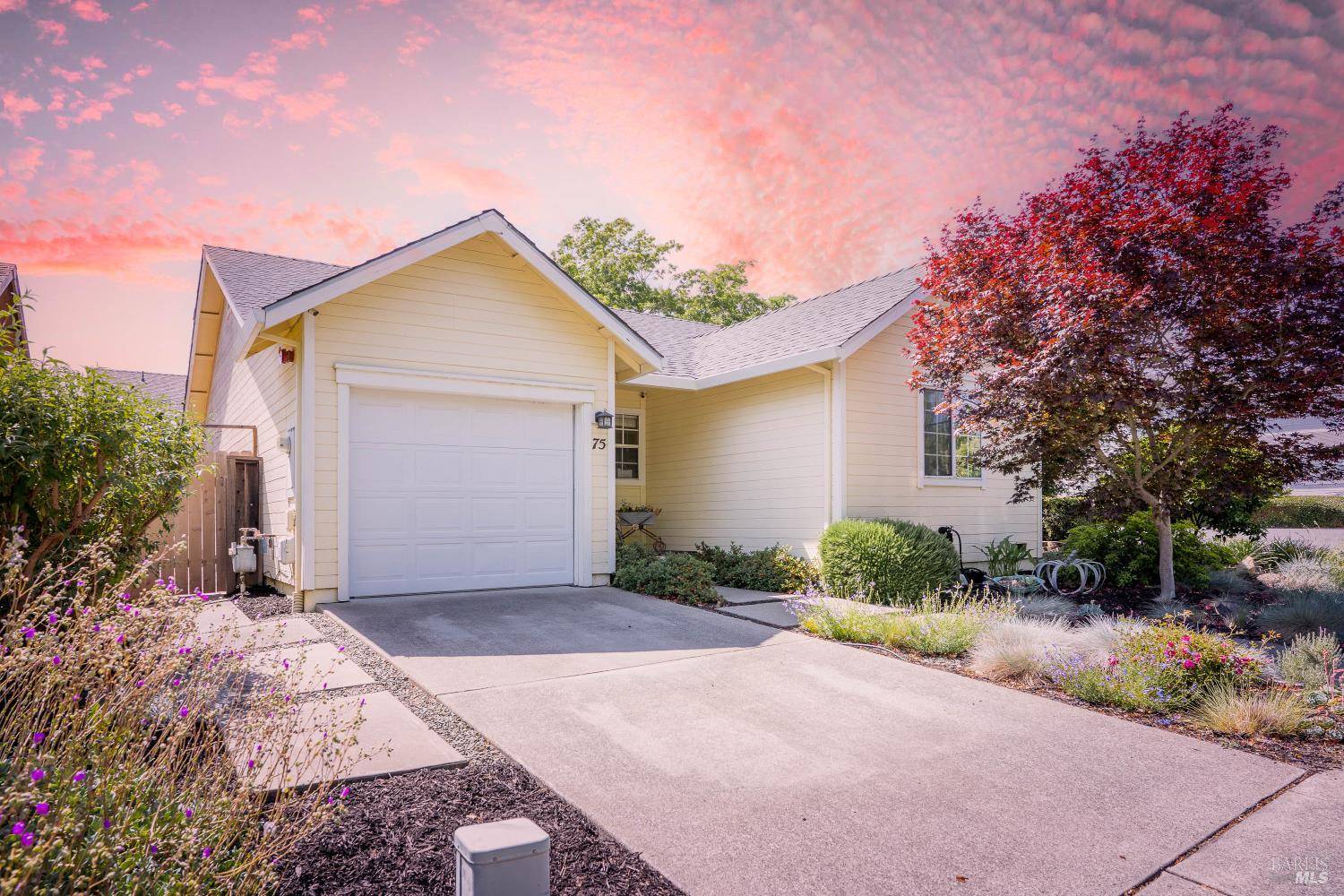 75 Mallard CT, Napa, CA 94559