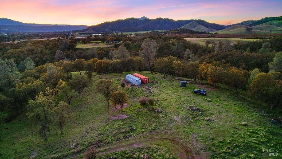 2185 Ogulin Canyon RD, Clearlake, CA 95422
