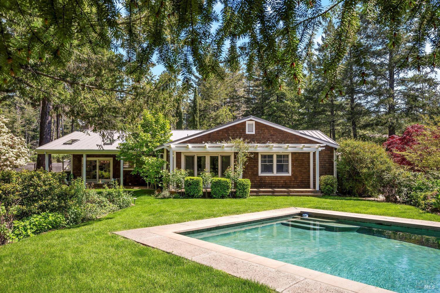 1065 Summit Lake DR, Angwin, CA 94508