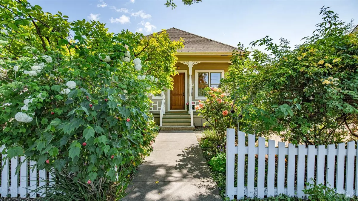 Napa, CA 94559,623 3rd ST