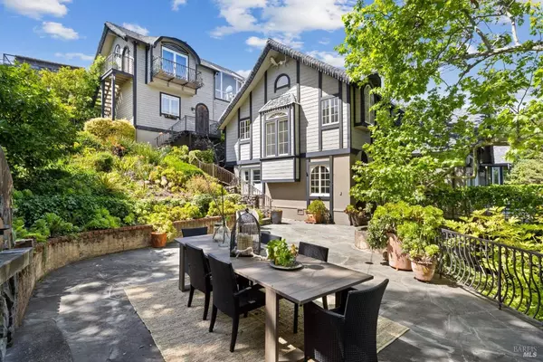 16 Sunny DR, San Anselmo, CA 94960