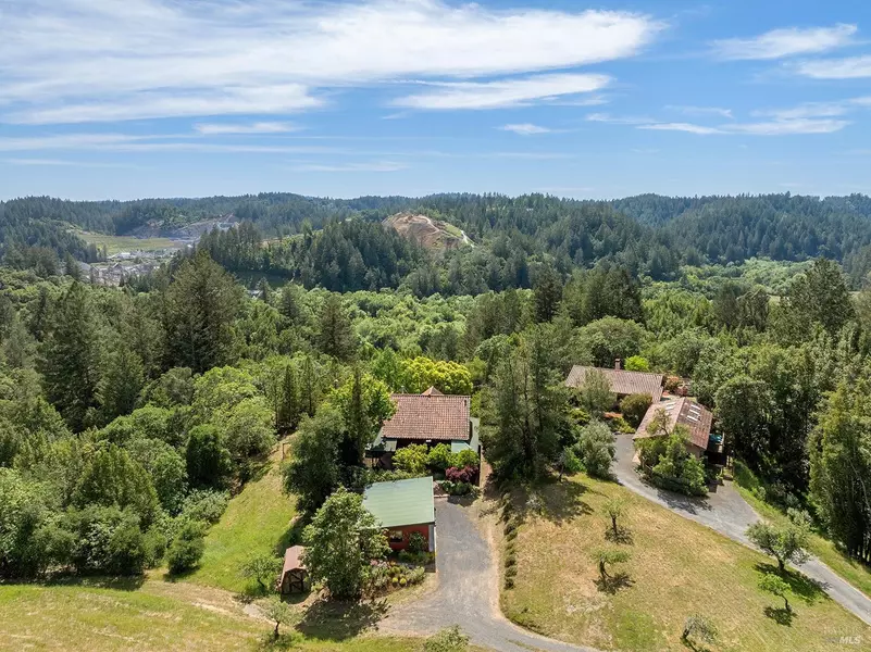 7600 Giusti RD, Forestville, CA 95436