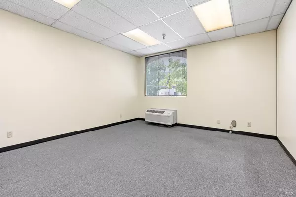 Ukiah, CA 95482,216 W Perkins ST