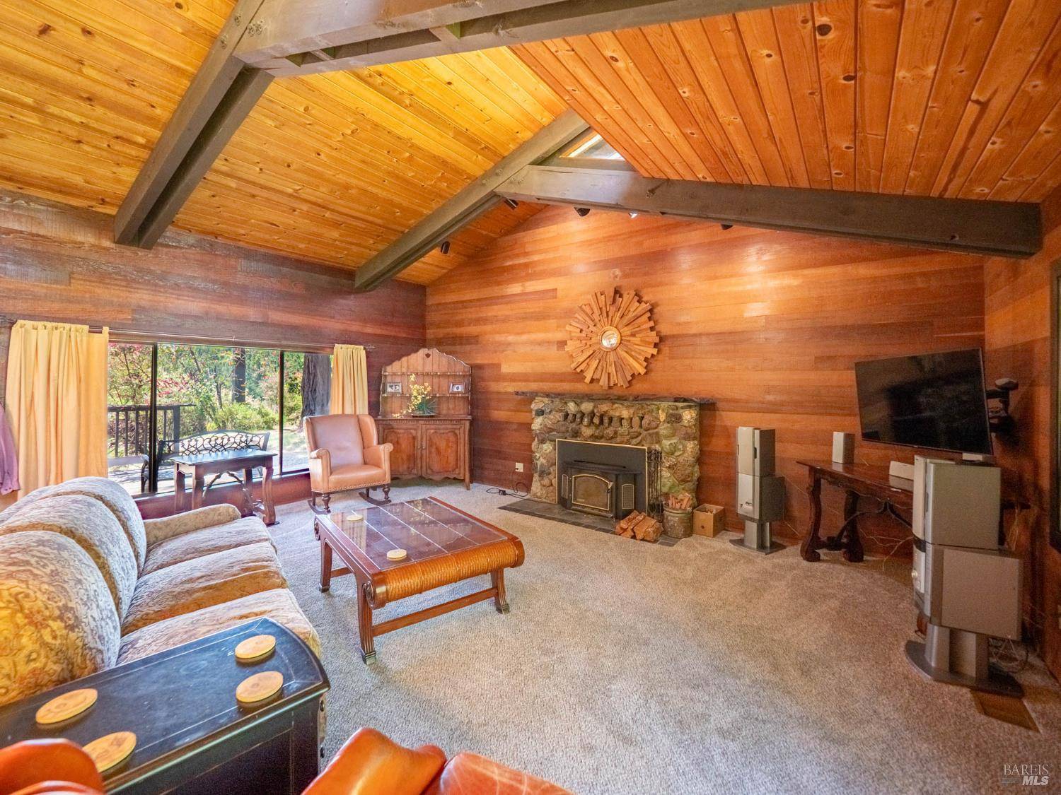 Philo, CA 95466,7701 Signal Ridge RD