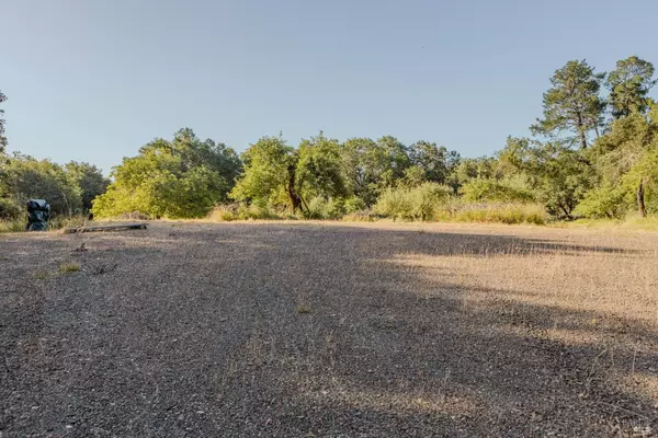 Forestville, CA 95436,5957 Anderson RD