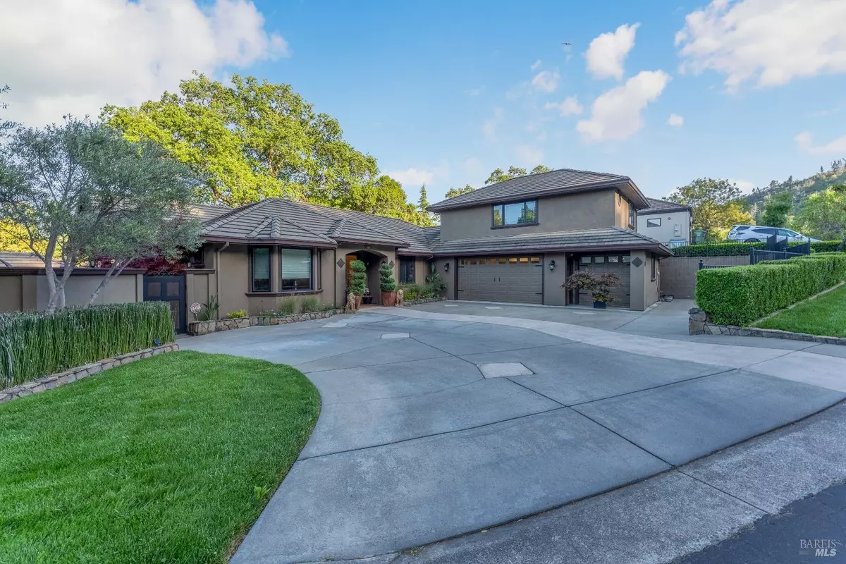 Ukiah, CA 95482,605 Park BLVD