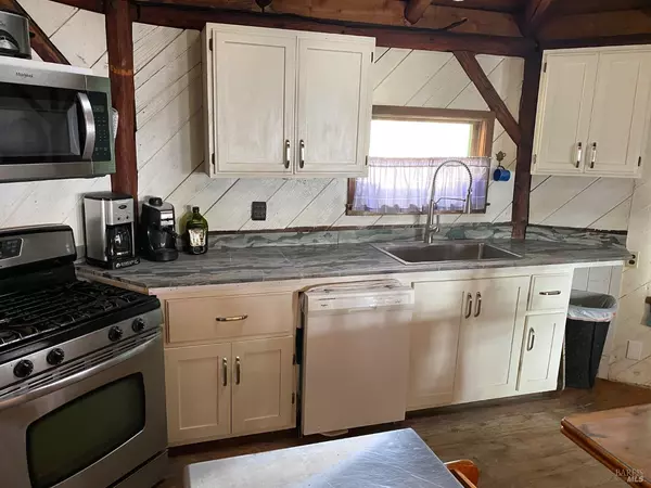 Leggett, CA 95585,4200 Spyrock RD