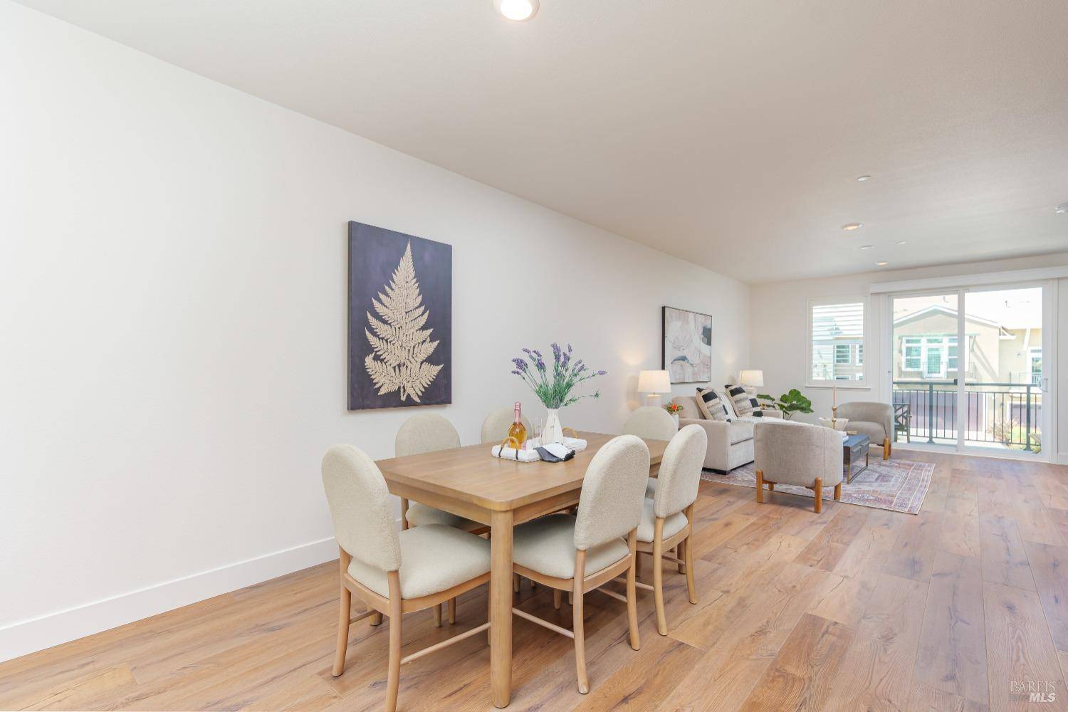 Petaluma, CA 94952,535 Jade ST