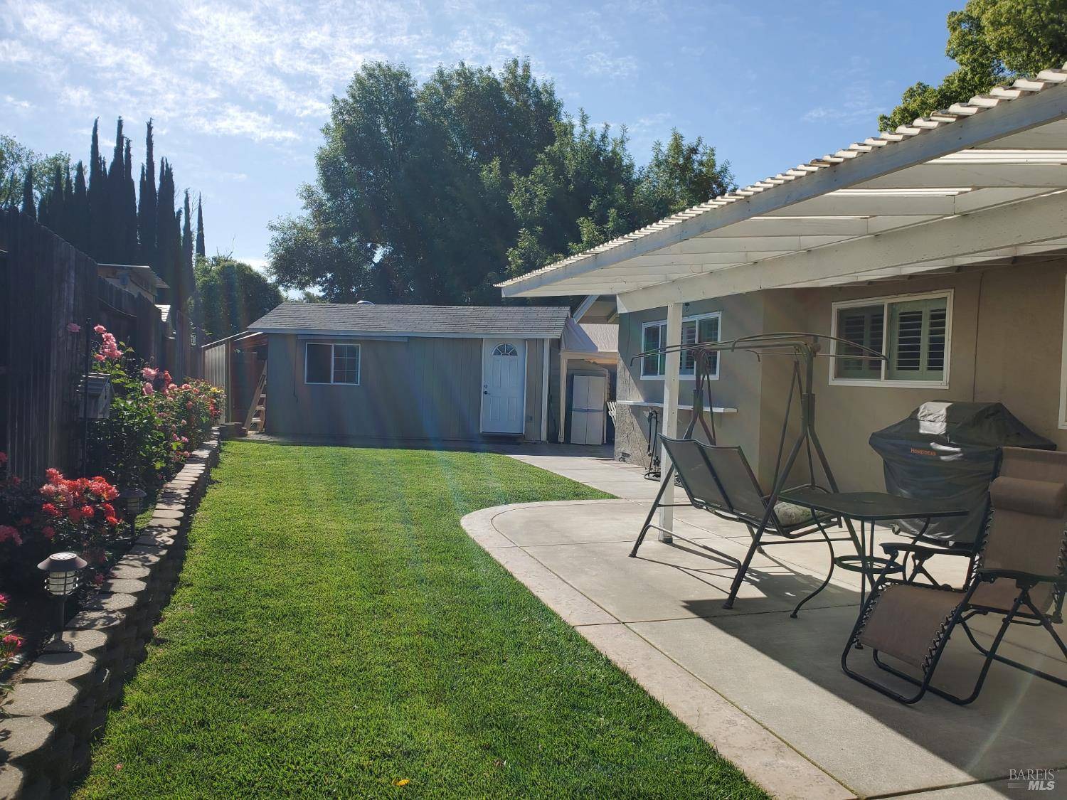 Vacaville, CA 95687,214 Arrowhead DR