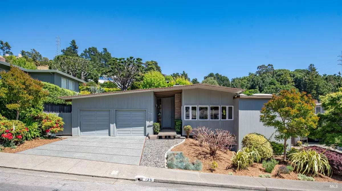 Mill Valley, CA 94941,135 Kipling DR
