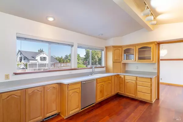 Napa, CA 94558,3756 Cano CT