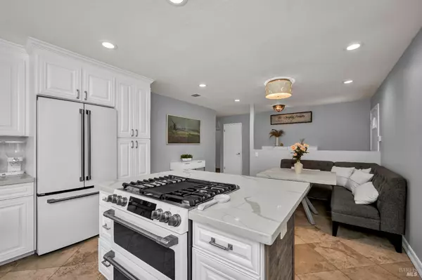 Sonoma, CA 95476,515 San Ramon DR