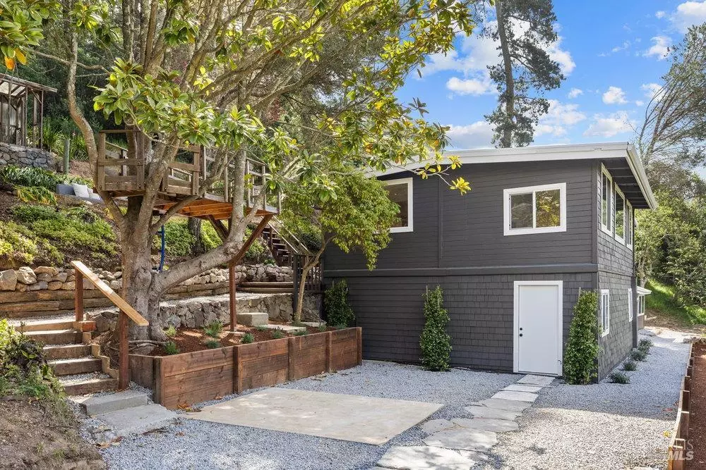 Mill Valley, CA 94941,622 Eastwood WAY