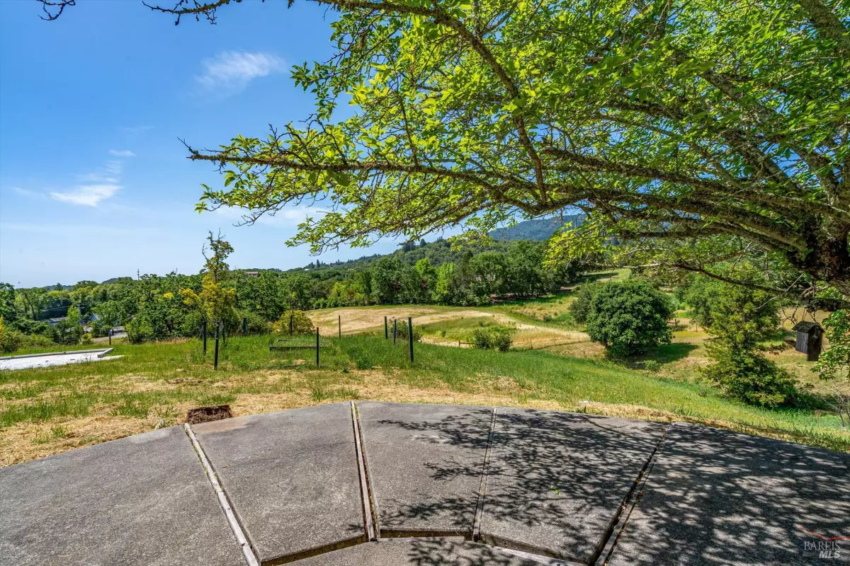 Glen Ellen, CA 95442,14154 Meadow LN