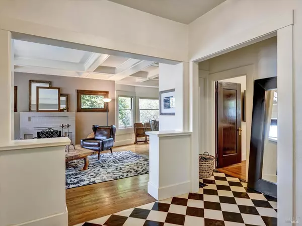 Vallejo, CA 94590,1011 Georgia ST