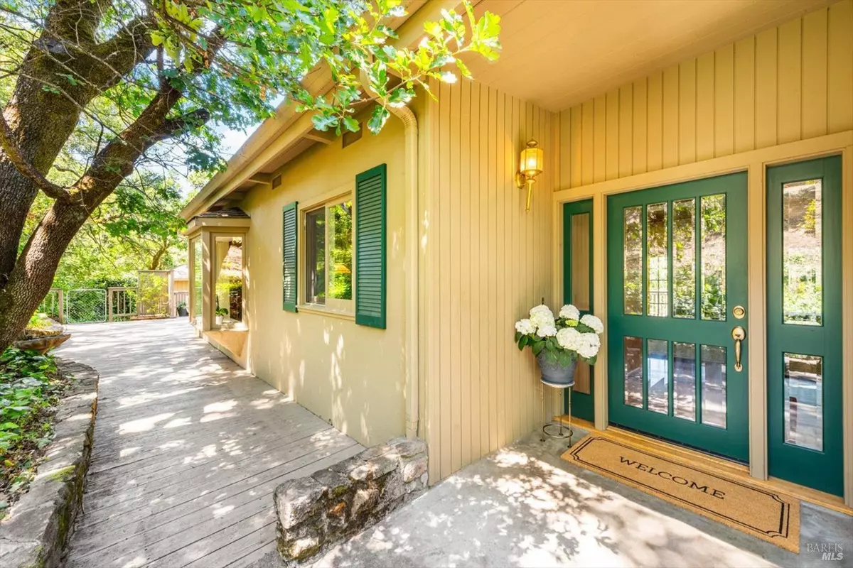 Napa, CA 94559,286 Monte Vista DR