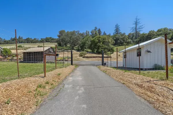 Santa Rosa, CA 95404,7129 Bennett Valley RD