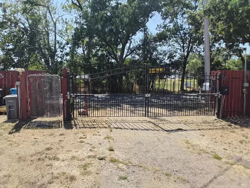 4474 Sunland AVE, Santa Rosa, CA 95407