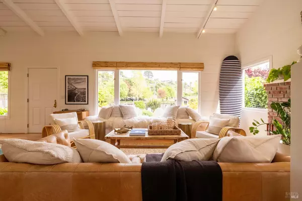 Bolinas, CA 94924,10 Park AVE