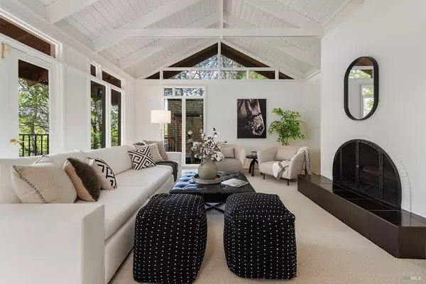 160 Hillside AVE, Kentfield, CA 94904