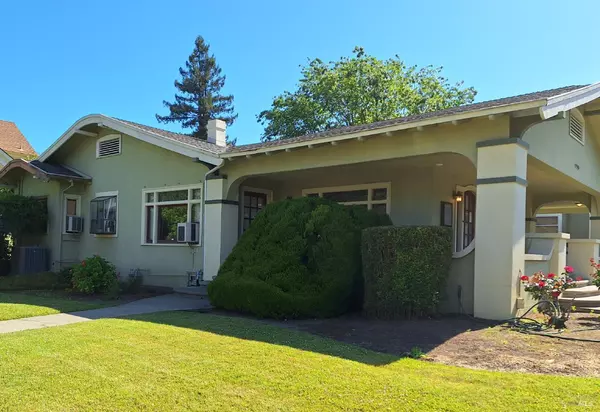 Santa Rosa, CA 95404,705 College AVE