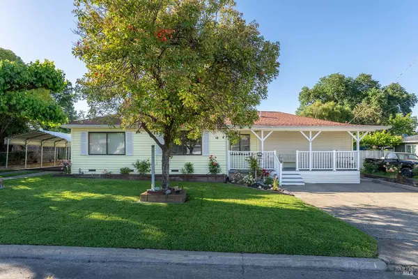 92 Oak Knoll RD, Ukiah, CA 95482