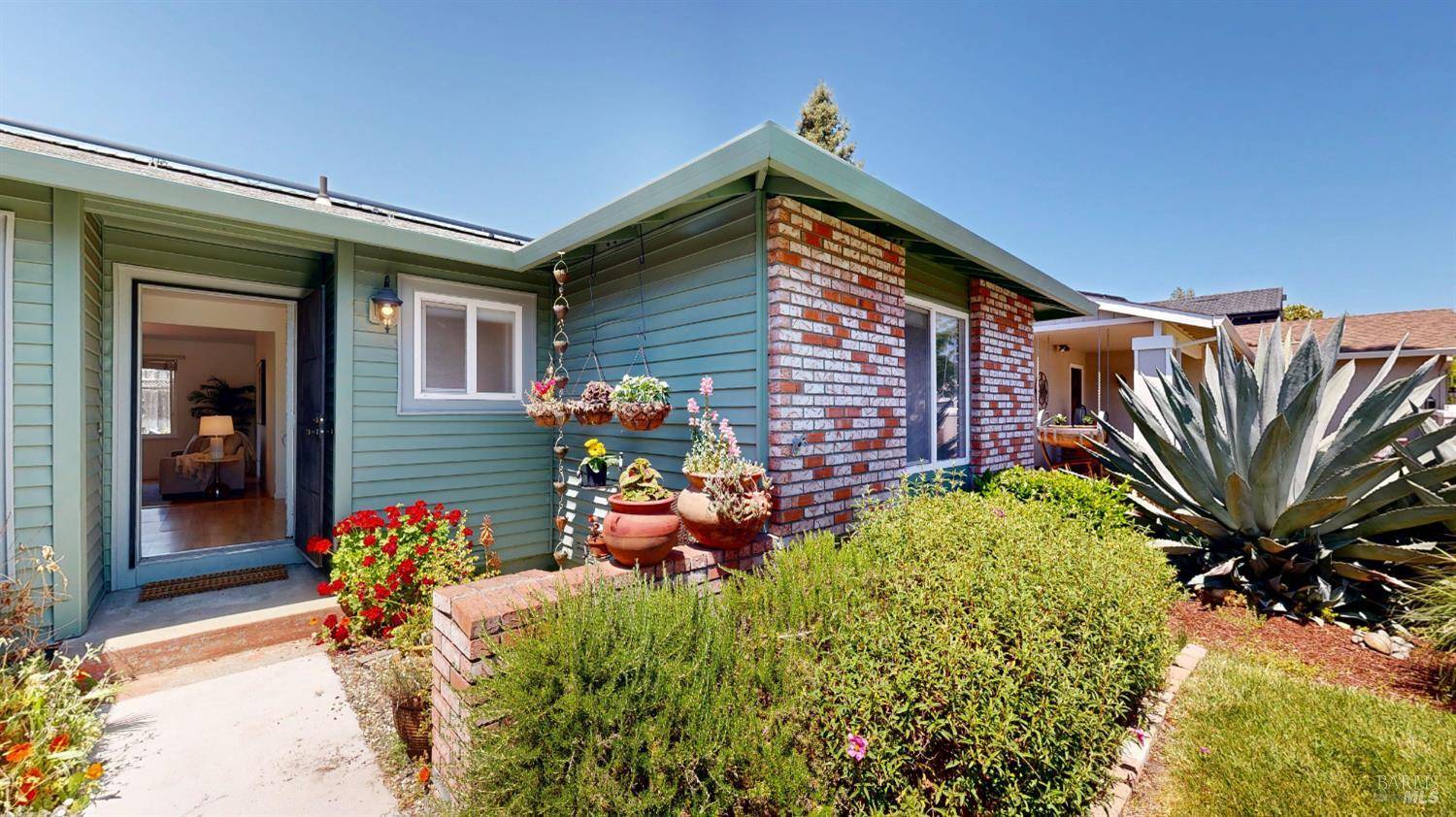 Rohnert Park, CA 94928,216 Fauna AVE