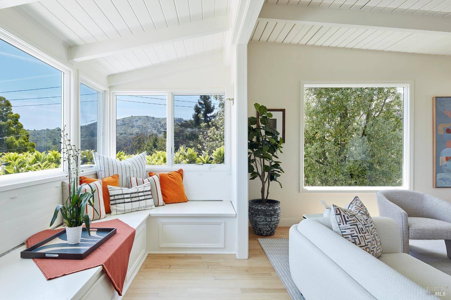 Mill Valley, CA 94941,64 Edgewood AVE