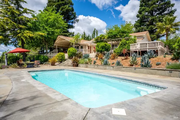 Ukiah, CA 95482,3760 King Ranch RD