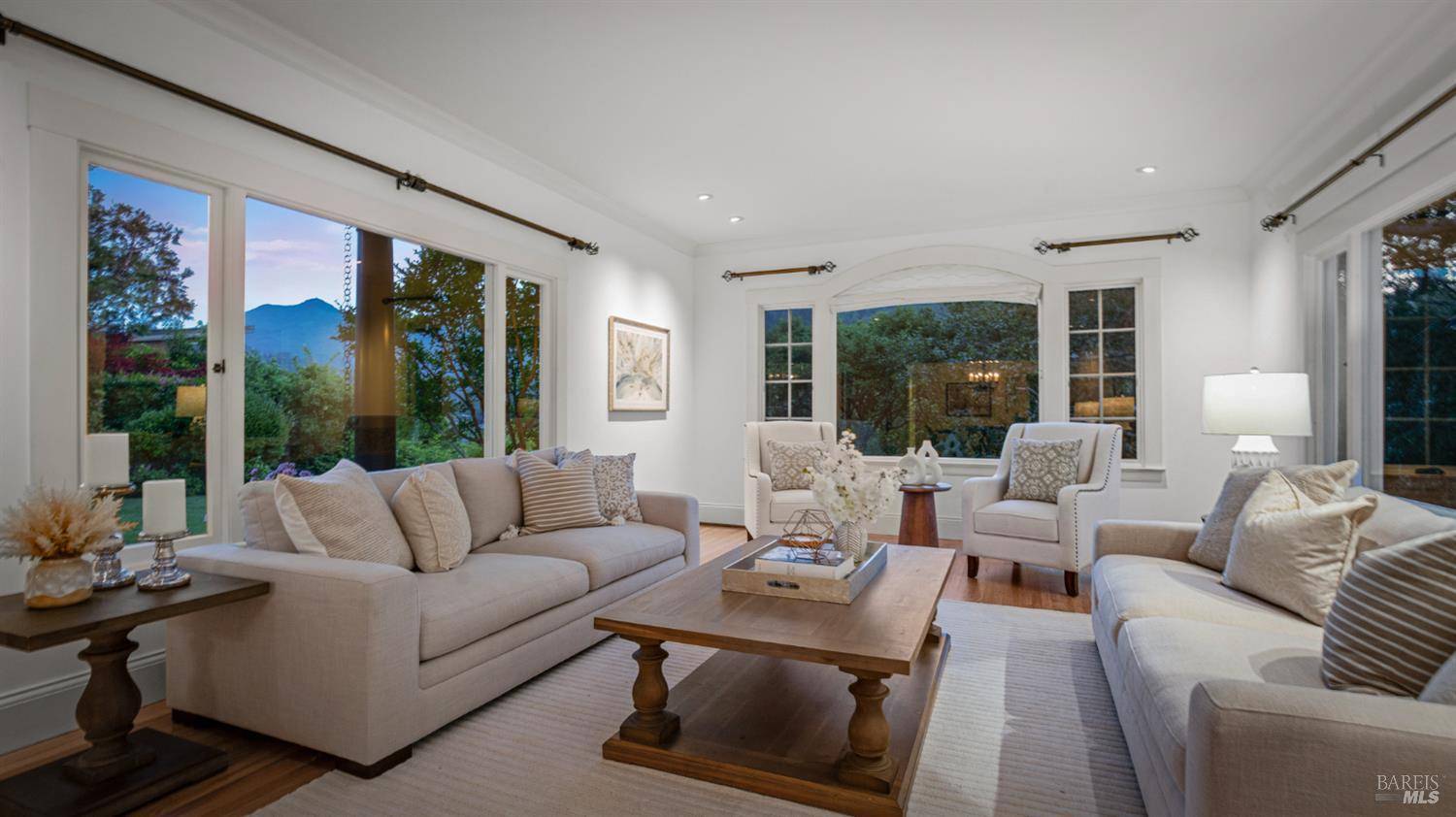 San Anselmo, CA 94960,247 Crescent RD