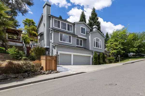 Santa Rosa, CA 95403,3428 Lake Park CT
