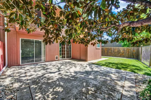 Vacaville, CA 95688,970 El Camino AVE 3