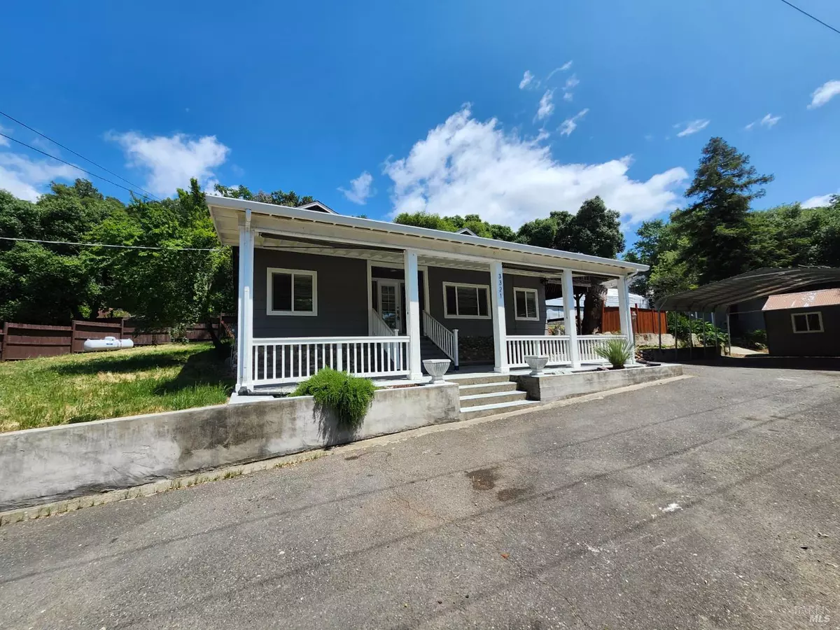 Ukiah, CA 95482,3321 Old River RD